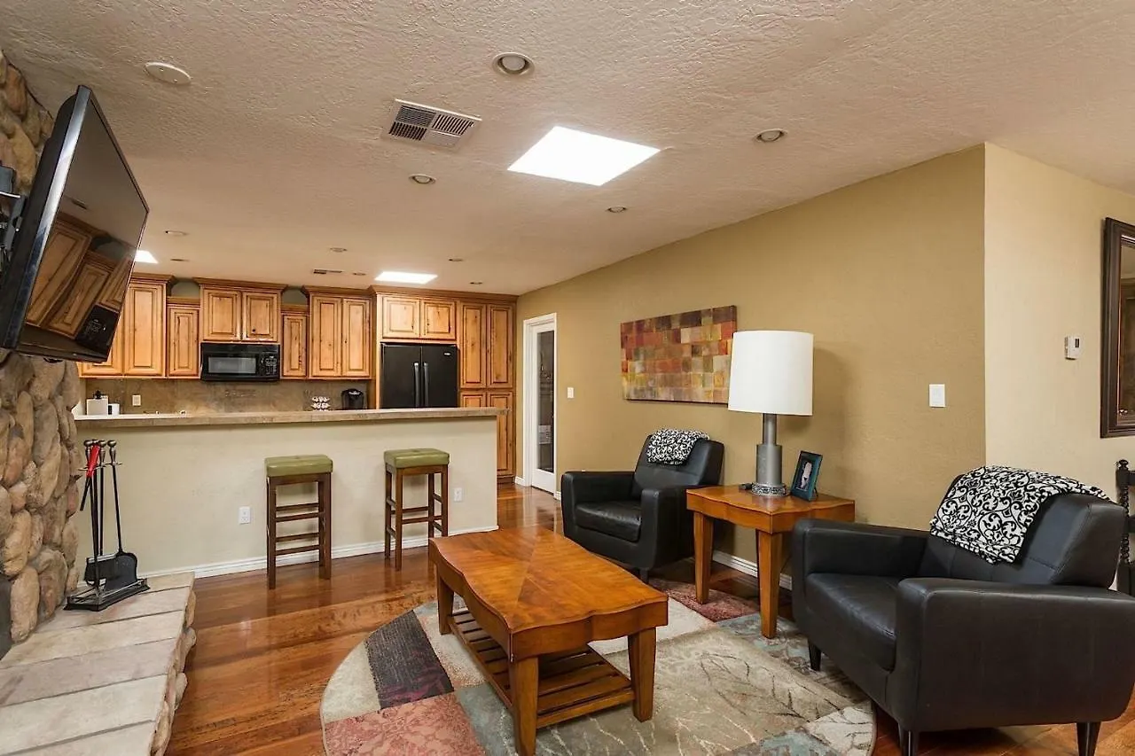 Apartamento Vista Del Sol 2 BR by Casago Scottsdale